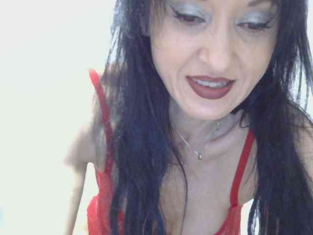 MilfSindy webcam