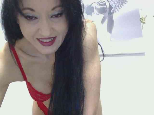 MilfSindy webcam