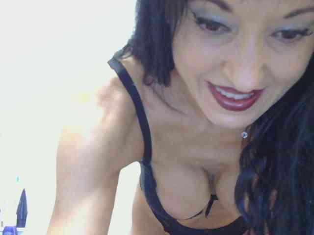MilfSindy webcam