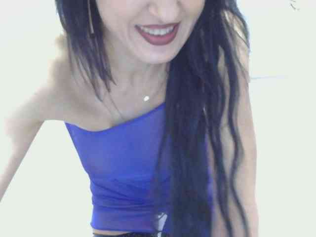 MilfSindy webcam