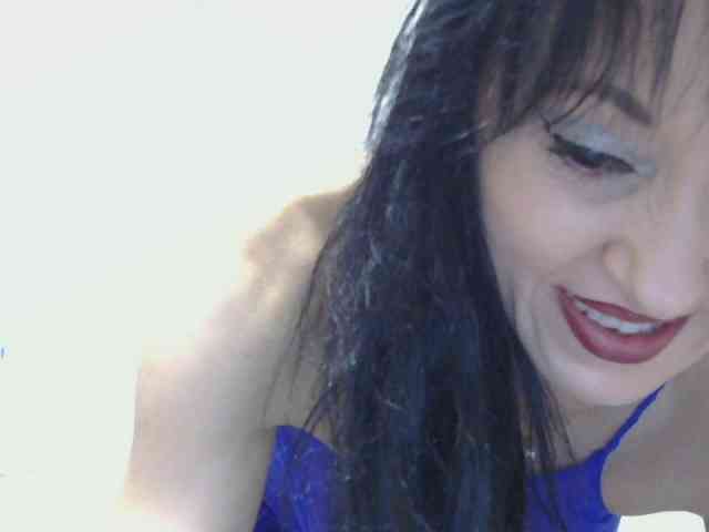 MilfSindy webcam