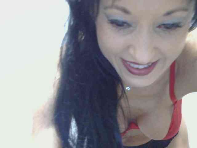 MilfSindy webcam