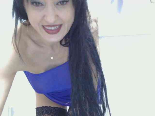 MilfSindy webcam
