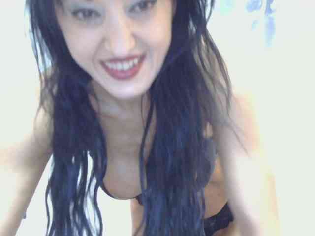 MilfSindy webcam