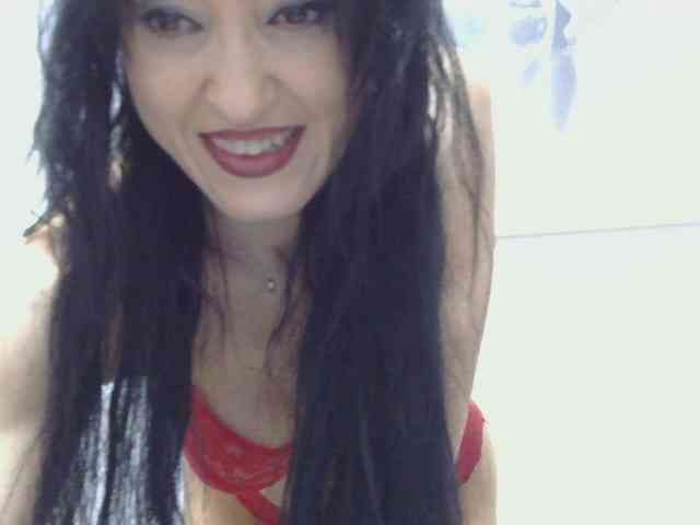 MilfSindy webcam