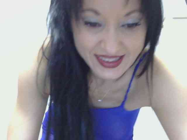MilfSindy webcam