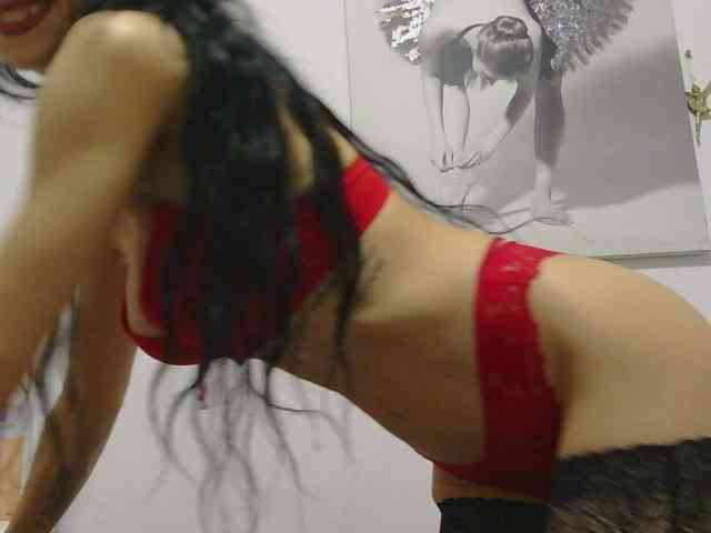 MilfSindy webcam