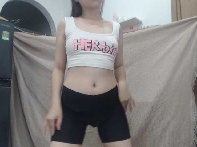 minmin19 live cam on BongaCams