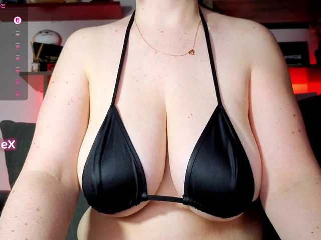KmilleX live cam on BongaCams