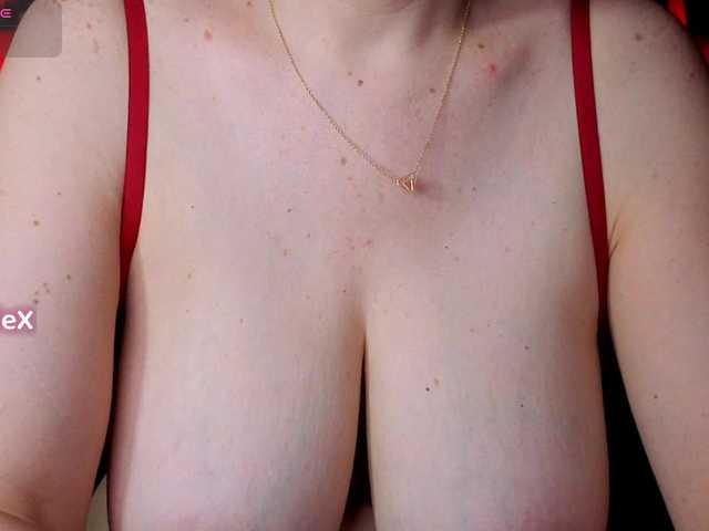 KmilleX live cam on BongaCams