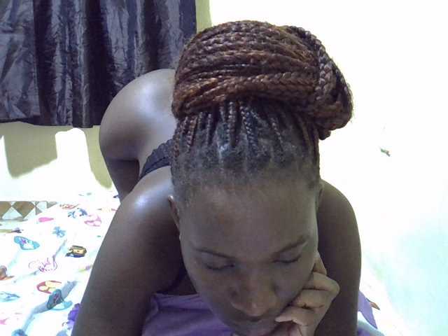 sexxy-maya1 live cam on BongaCams