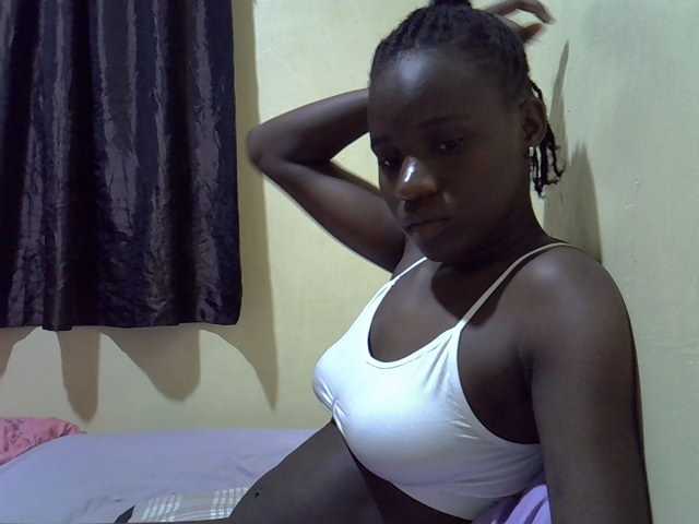 sexxy-maya1 live cam on BongaCams