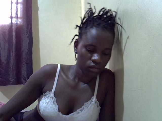 sexxy-maya1 live cam on BongaCams