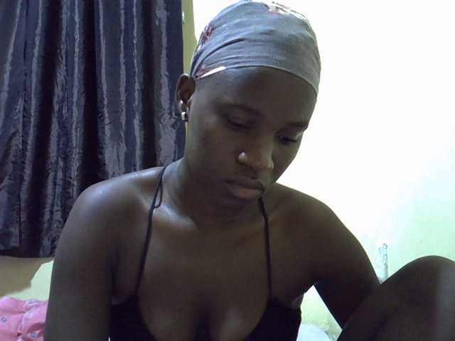 sexxy-maya1 live cam on BongaCams
