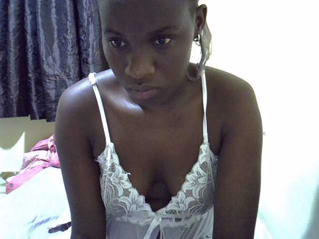 sexxy-maya1 live cam on BongaCams