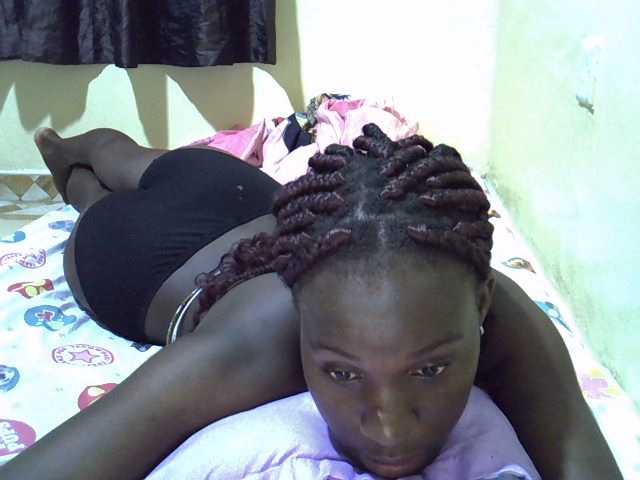 sexxy-maya1 live cam on BongaCams