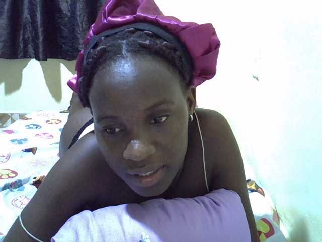 sexxy-maya1 live cam on BongaCams