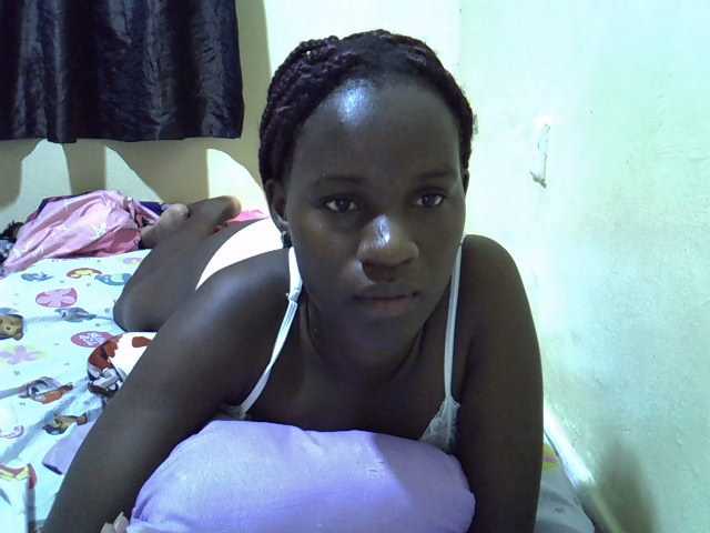 sexxy-maya1 live cam on BongaCams