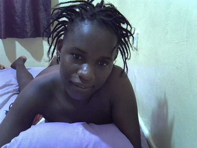 sexxy-maya1 live cam on BongaCams