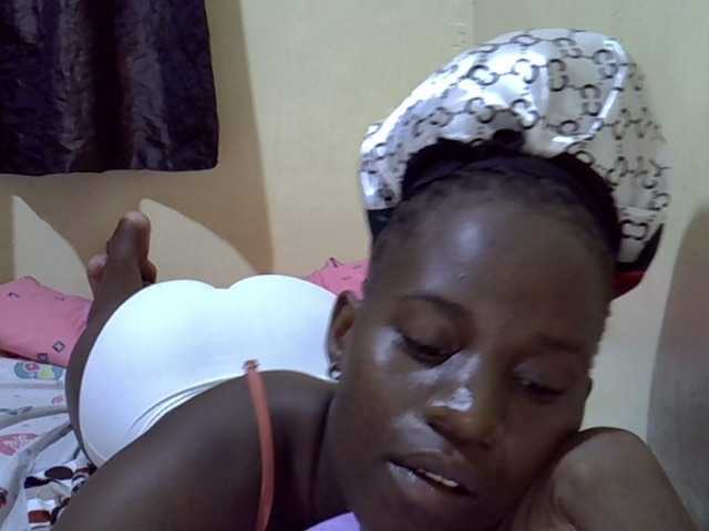 sexxy-maya1 live cam on BongaCams
