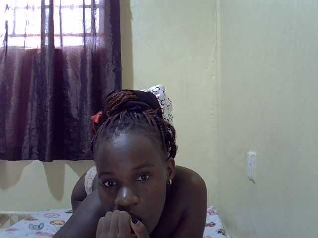 sexxy-maya1 live cam on BongaCams