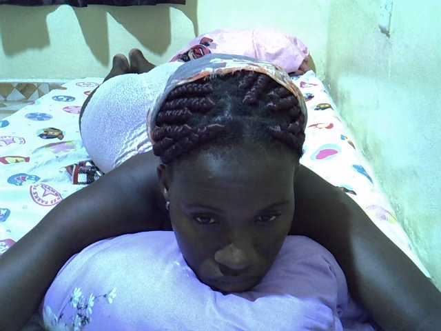 sexxy-maya1 live cam on BongaCams