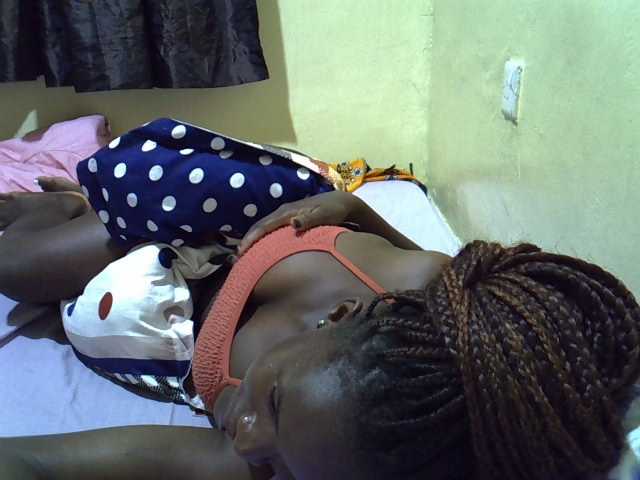 sexxy-maya1 live cam on BongaCams