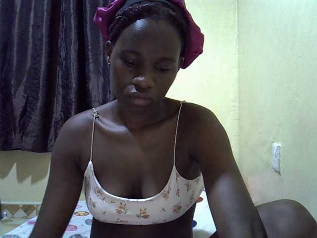 sexxy-maya1 live cam on BongaCams