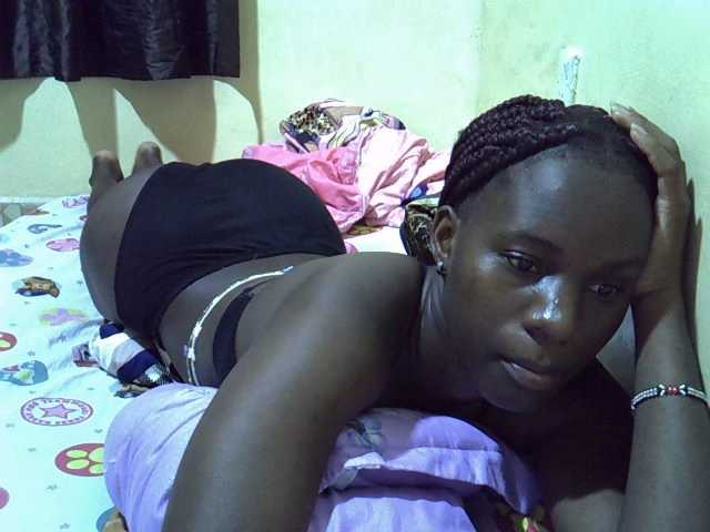 sexxy-maya1 live cam on BongaCams