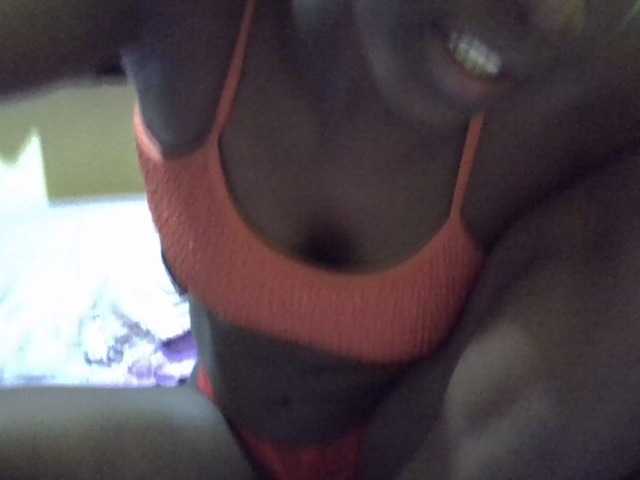 sexxy-maya1 live cam on BongaCams