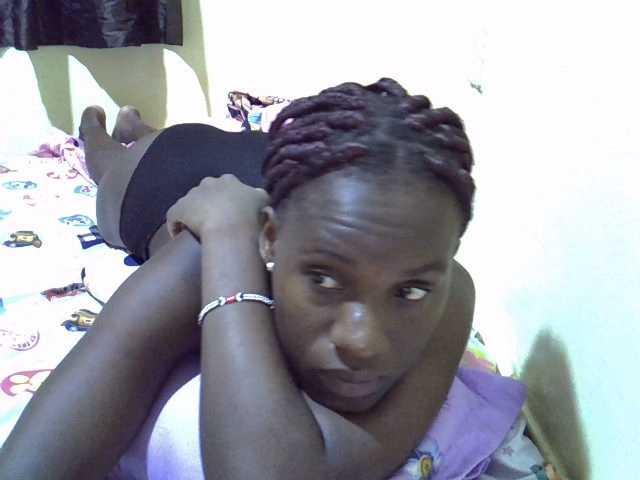 sexxy-maya1 live cam on BongaCams