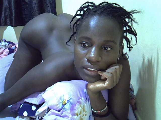 sexxy-maya1 live cam on BongaCams