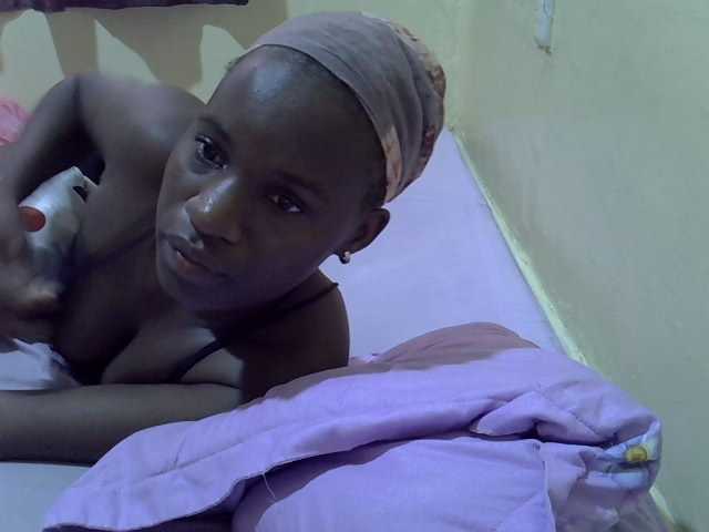 sexxy-maya1 live cam on BongaCams