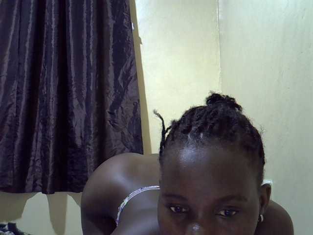 sexxy-maya1 live cam on BongaCams