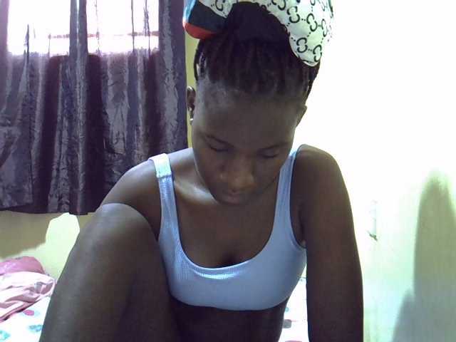 sexxy-maya1 live cam on BongaCams
