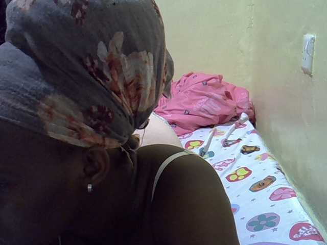 sexxy-maya1 live cam on BongaCams