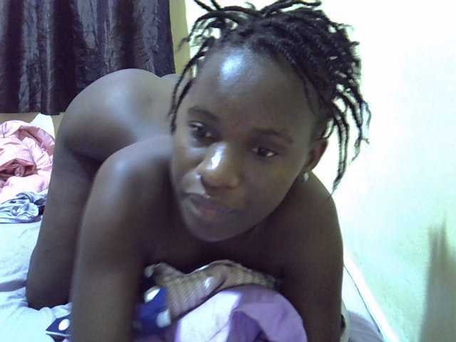 sexxy-maya1 live cam on BongaCams
