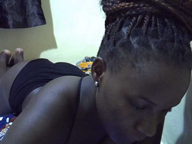 sexxy-maya1 live cam on BongaCams