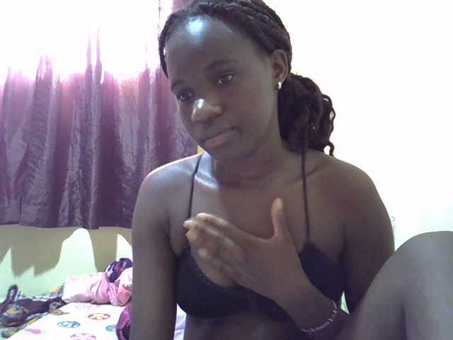 sexxy-maya1 live cam on BongaCams