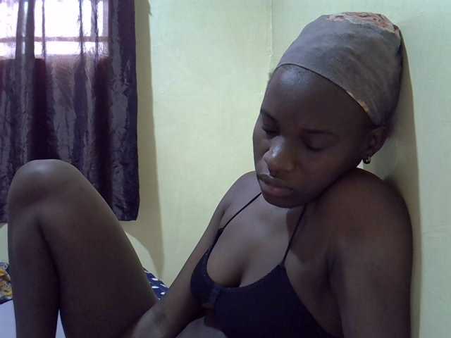 sexxy-maya1 live cam on BongaCams