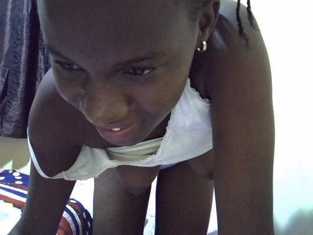 sexxy-maya1 live cam on BongaCams