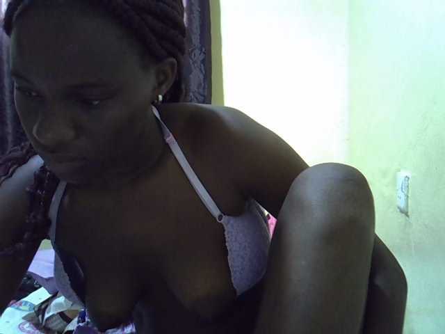 sexxy-maya1 live cam on BongaCams