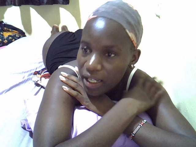 sexxy-maya1 live cam on BongaCams