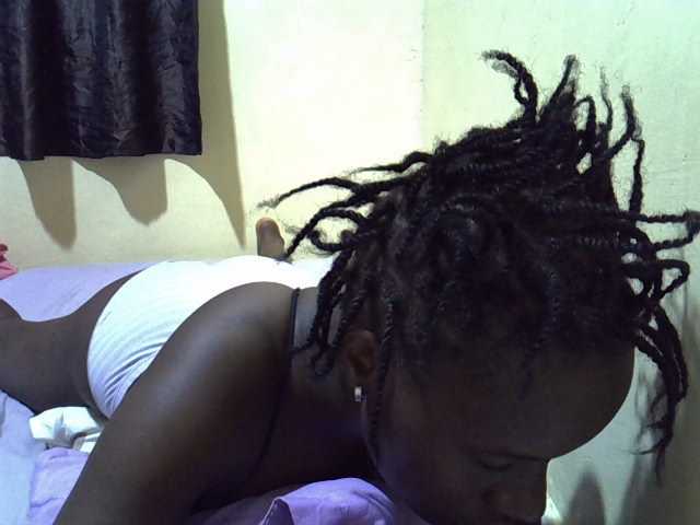 sexxy-maya1 live cam on BongaCams