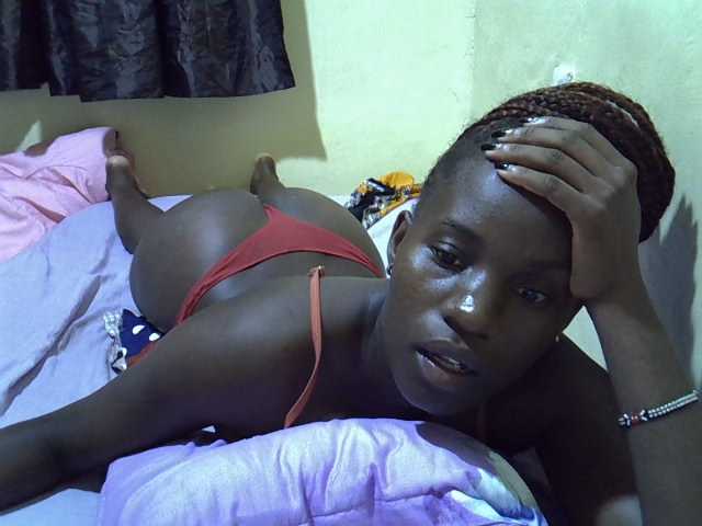 sexxy-maya1 live cam on BongaCams