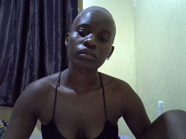 sexxy-maya1 live cam on BongaCams