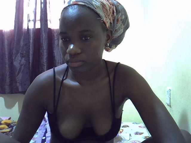 sexxy-maya1 live cam on BongaCams