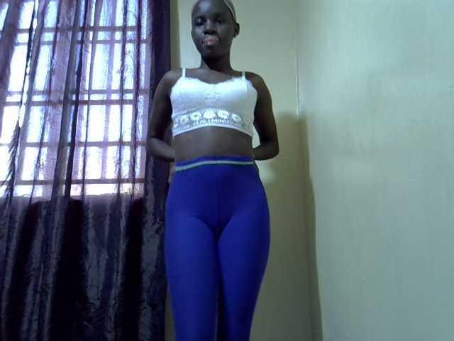 sexxy-maya1 live cam on BongaCams