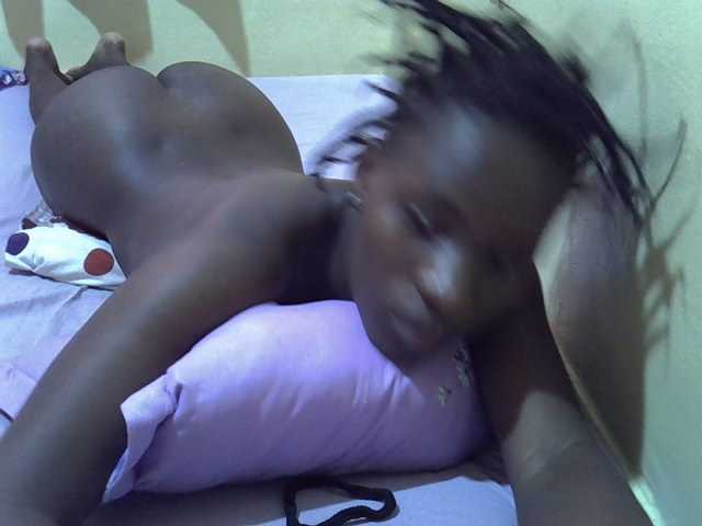 sexxy-maya1 live cam on BongaCams