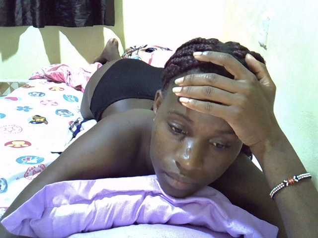 sexxy-maya1 live cam on BongaCams